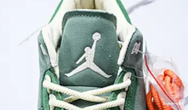 Hyperoad Nina SP WMNS OG Jordan x Air 3 Chanel Abney 0414
